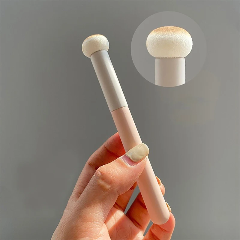 Beauty Makeup Tools Use - เห็ดขนาดเล็กคอนซีลเลอร์แปรง Spot สิว Dark Circle Soft