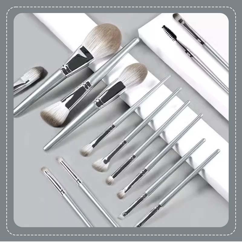 ชุดแปรงแต่งหน้า 14 ชิ้น สีเทาเ - Merit Beauty Makeup บทวิจารณ์และราคา