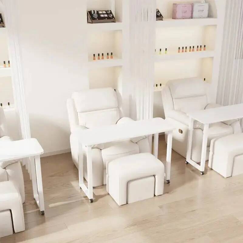 โต๊ะทำเล็บดีไซน์ทันสมัย น้ำหอม - Makeup Beauty Lounge บทวิจารณ์และราคา